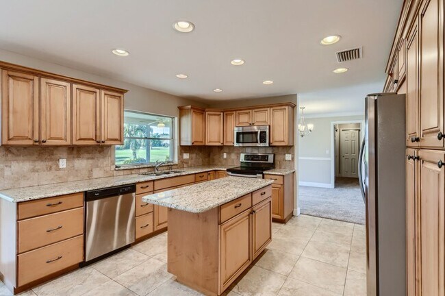 Building Photo - 6944 Augusta Boulevard, Seminole, FL, 33777