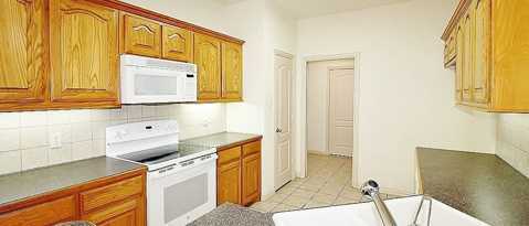 Foto del edificio - 6218 Bentwood Dr