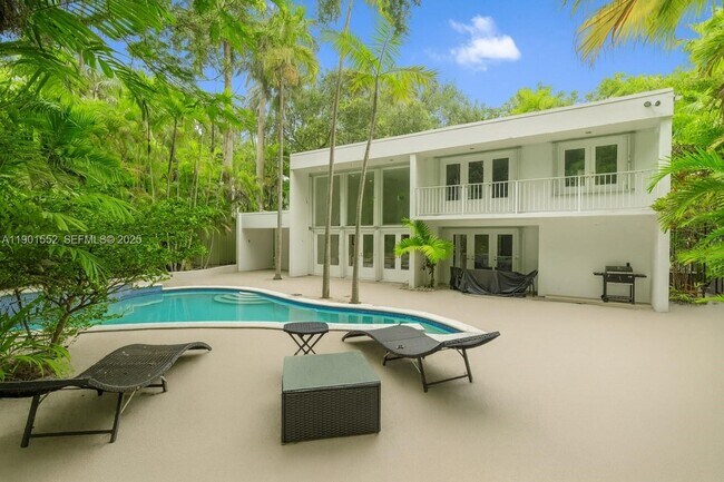 Foto del edificio - 1951 Secoffee St