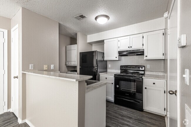 1HAB, 1BA - 480Ft² - BlueStar Crossings