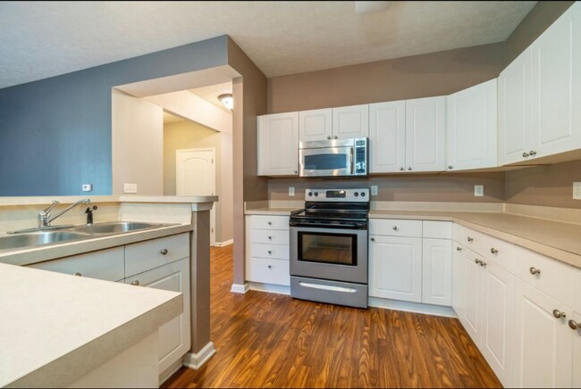 Building Photo - 1838 Berrancher Dr