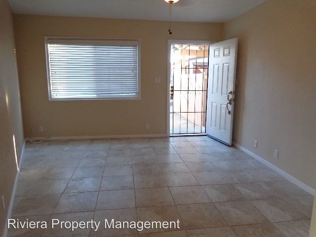 Building Photo - 3376-3382 Bayside Ln