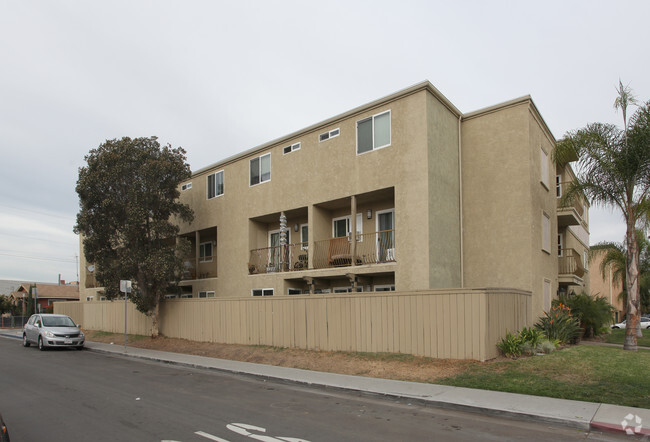 Building Photo - Marlborough Villas