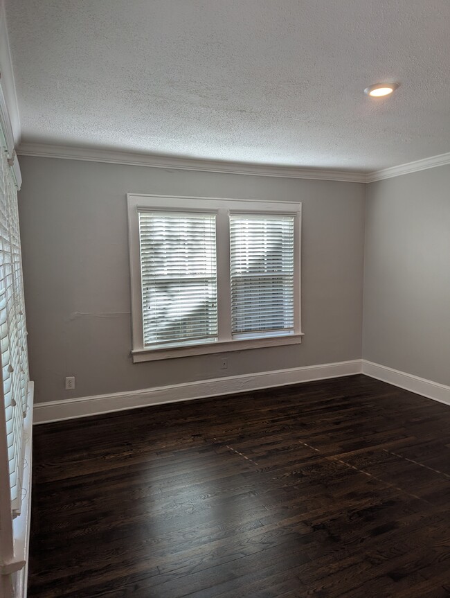 Foto del edificio - 720 Berne St SE Apt B