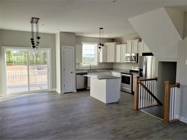 Kitchen w/ SS appliances - 34 Overlook Dr