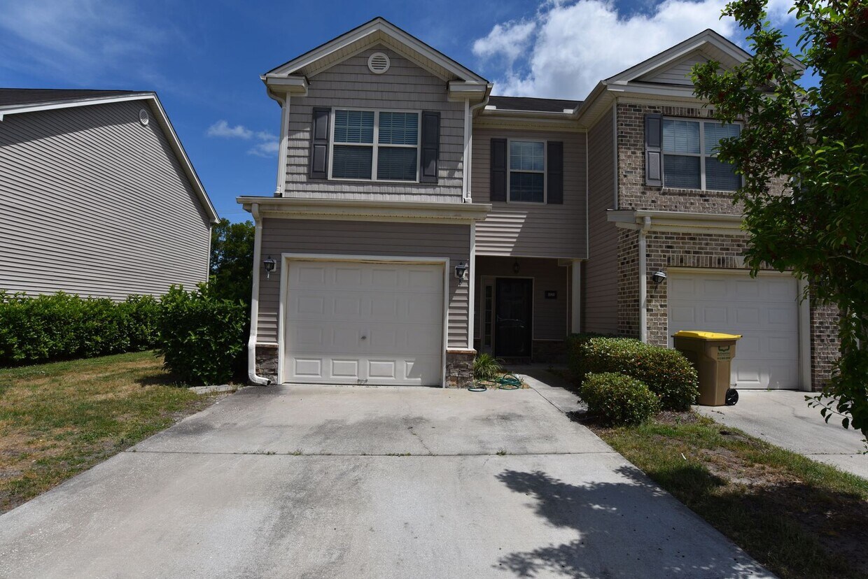 Foto principal - 1060 Canyon Oak Loop