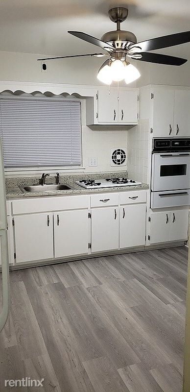 Foto del edificio - 3 br, 1 bath Apartment - 290 Smith Street