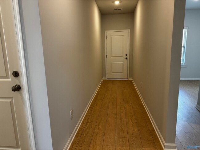 Building Photo - 144 Whitner Dr