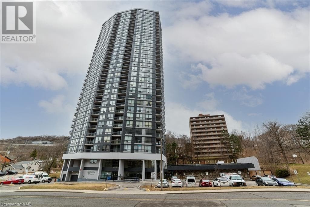 150 Charlton Ave E, Hamilton, ON L8N 3X3 House for Rent in Hamilton