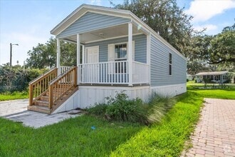 Building Photo - 7250 FL-44