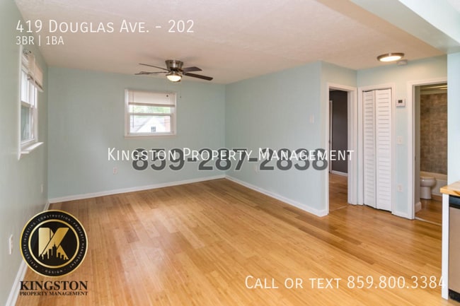 Building Photo - 419 Douglas Ave