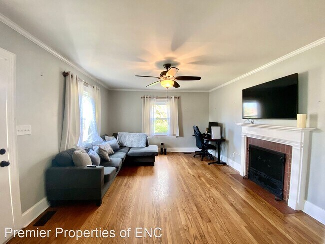 Foto del edificio - 2 br, 1 bath House - 418 Brentwood Avenue