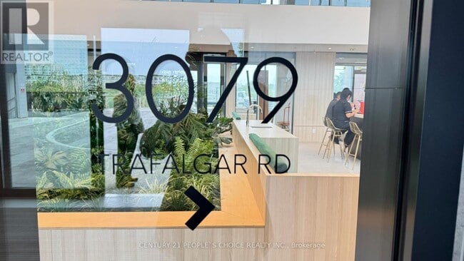 Building Photo - 3079 Trafalgar Rd