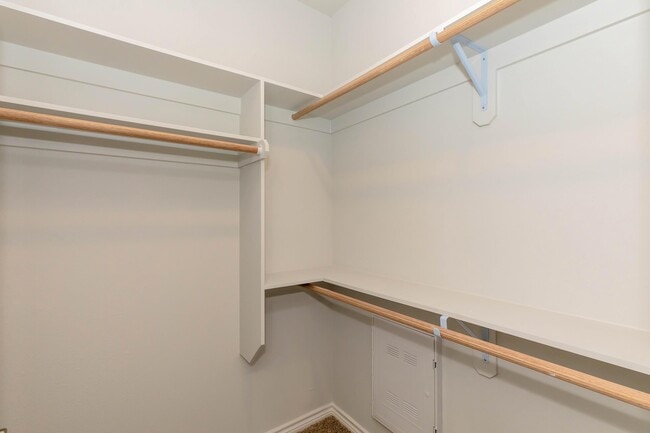 Building Photo - Hudson at Crossroads District