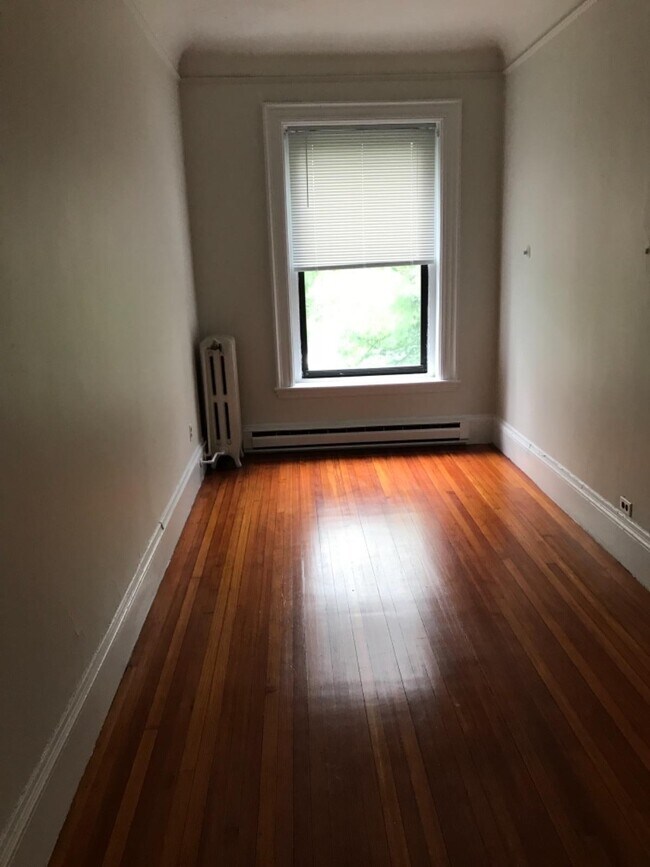 Foto del edificio - 467 Commonwealth Ave