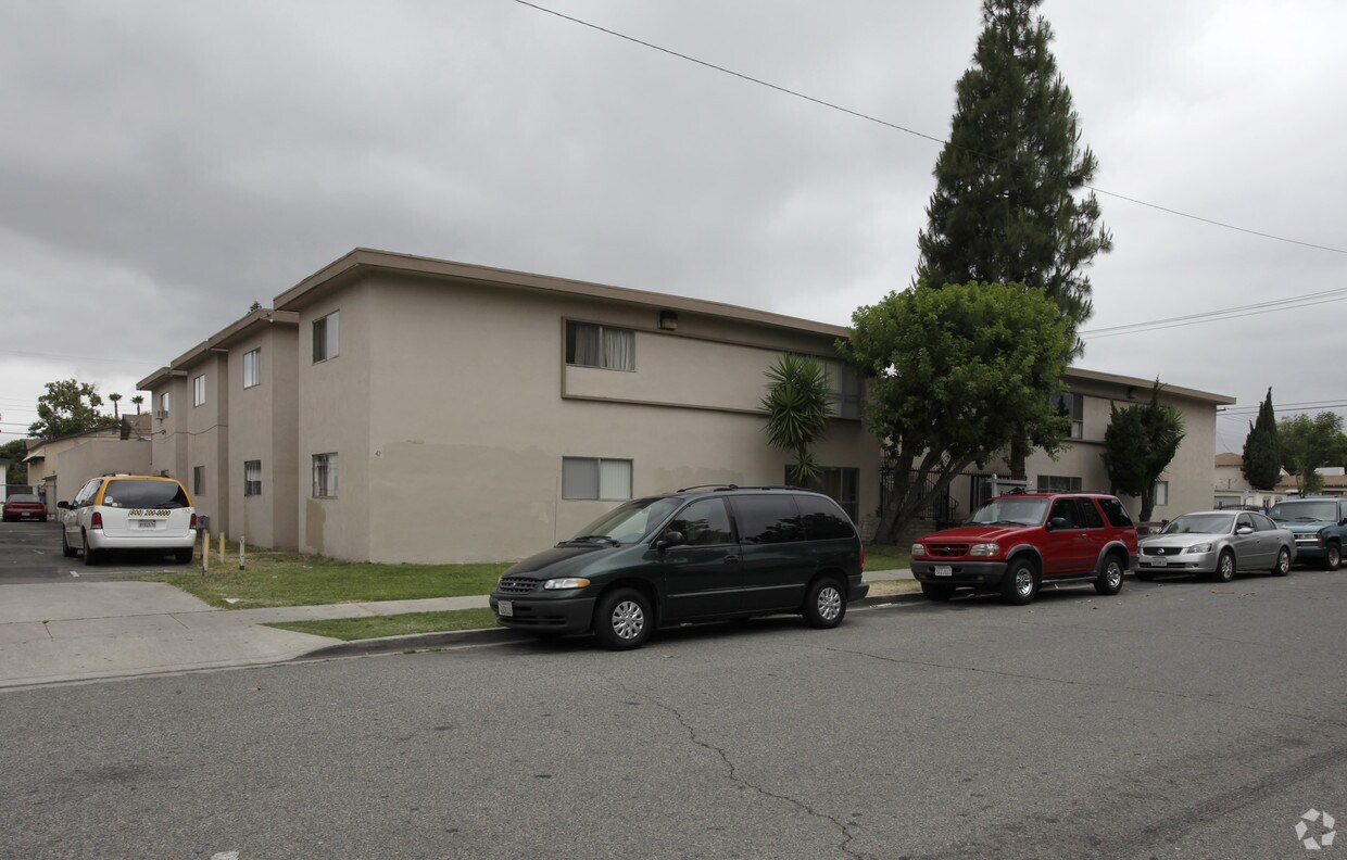 421427 N Bush St, Anaheim, CA 92805 421427 N Bush St Anaheim, CA