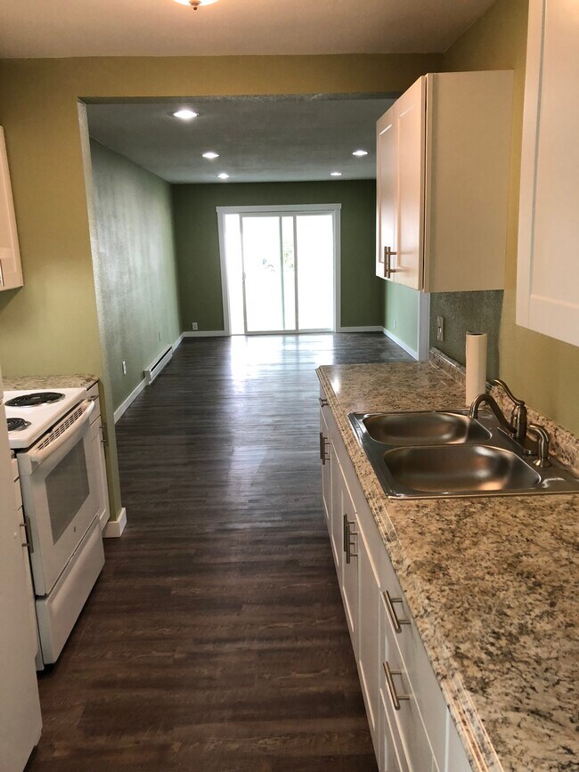 Foto del edificio - 1242 Main St