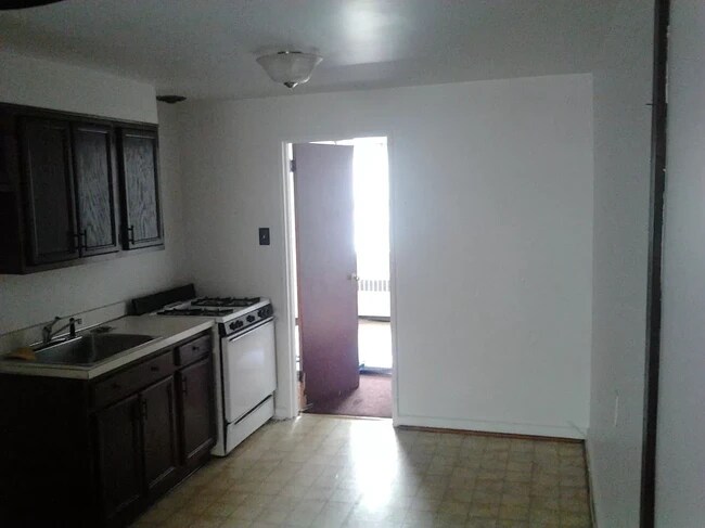 Foto del edificio - 542 Gilham St