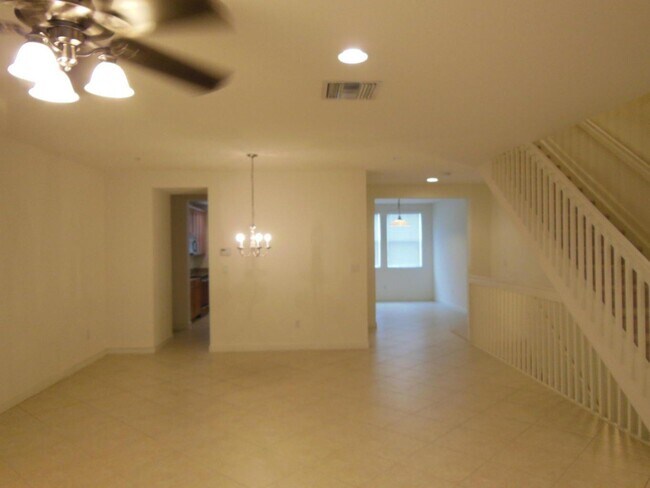Foto del edificio - 1717 Borrego Way