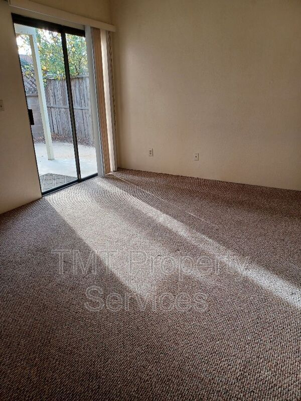 Building Photo - 88 Mariposa Dr
