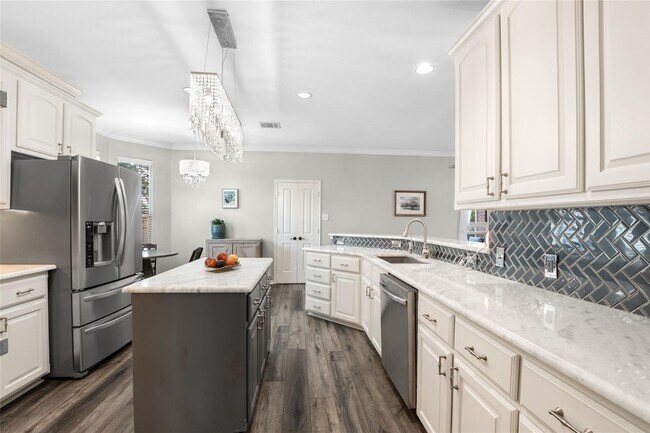 Foto del edificio - Resort-Style Living in the Heart of Dalton Ranch