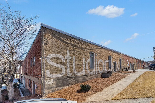 Foto del edificio - 659 Auburn Ave NE