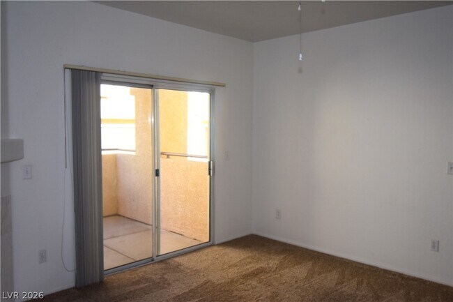 Foto del edificio - 3320 S Fort Apache Rd