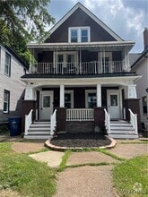 Building Photo - 1739 Amherst St