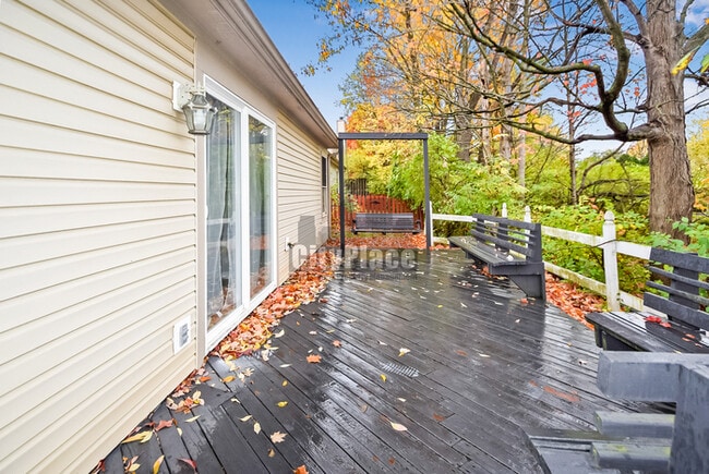 Building Photo - 5231 Pin Oak Dr