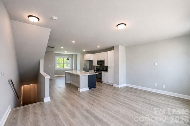 Foto del edificio - 3948 Winterfield Pl