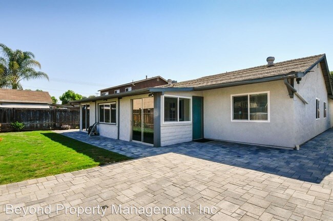 Foto del edificio - 4 br, 2 bath House - 1924 Rees Rd.