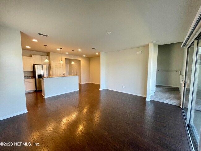 Building Photo - 7011 Berrybrook Dr