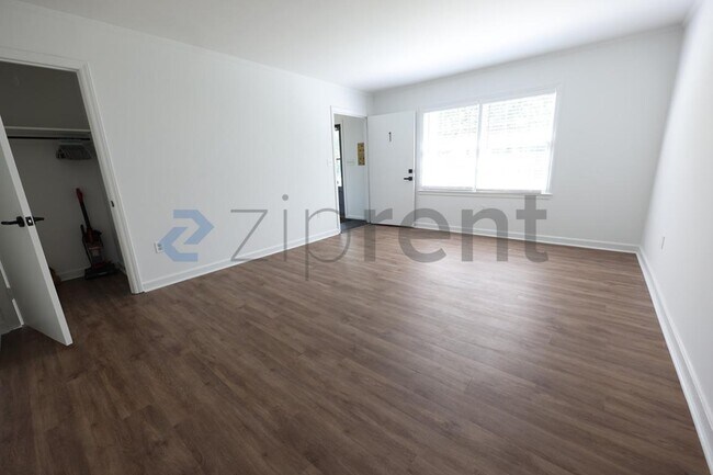 Foto del edificio - Unit 1