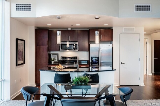 Building Photo - 891 14th St