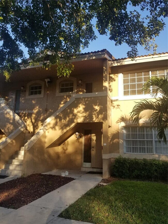 Building Photo - 11450 NW 43rd St