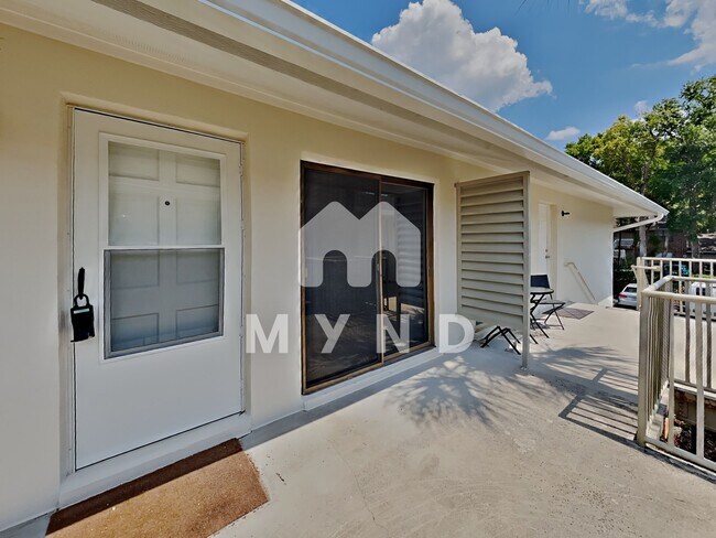 Foto del edificio - 1935 Conway Rd APT C6