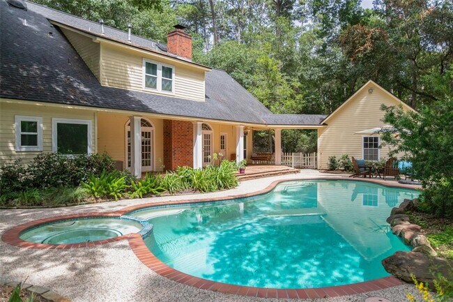 Foto del edificio - 10219 Silver Leaf Ln