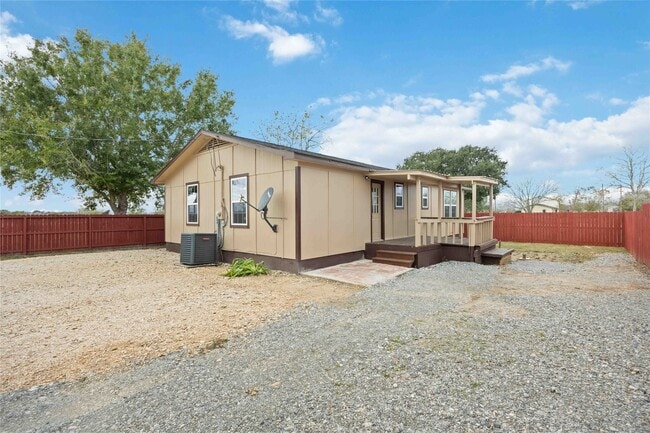 Building Photo - 3001 FM 360 Rd