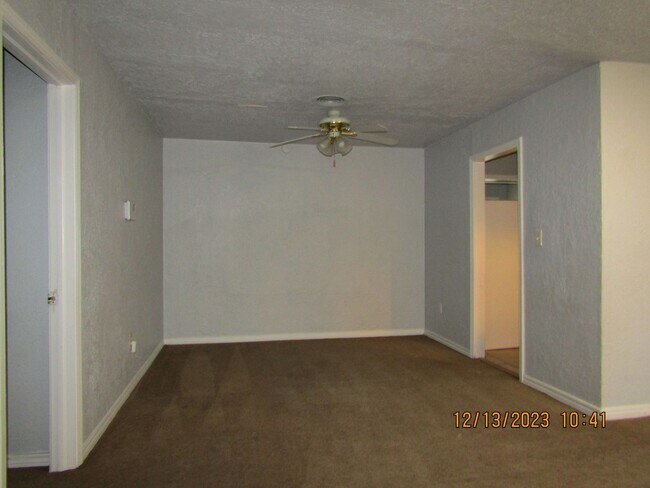 Foto del edificio - Close to shopping, Comanche hospital and Cameron University