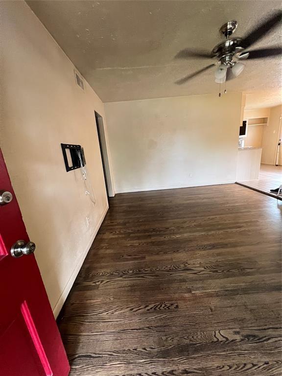 Foto del edificio - 1842 NE 48th St
