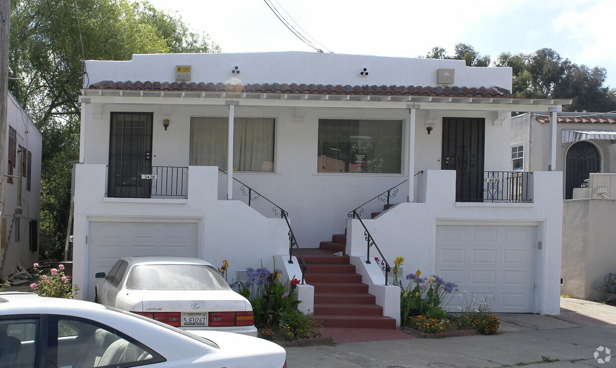 Primary Photo - 3426 Adell Ct