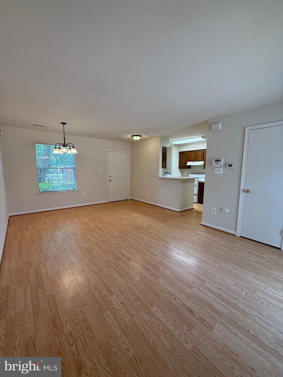 Building Photo - 106 Wind Ridge Dr