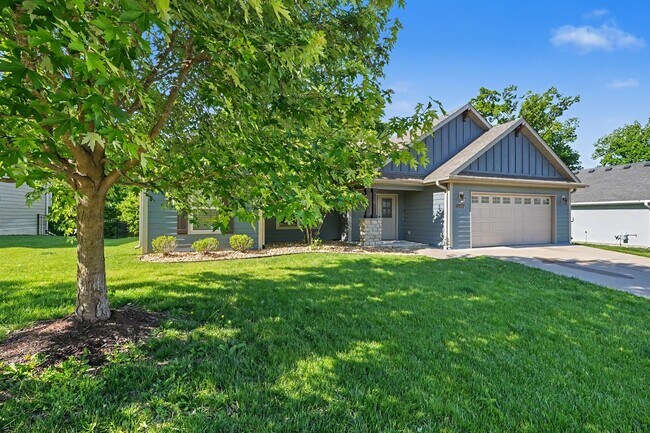 Foto del edificio - 3106 Wisteria Ln