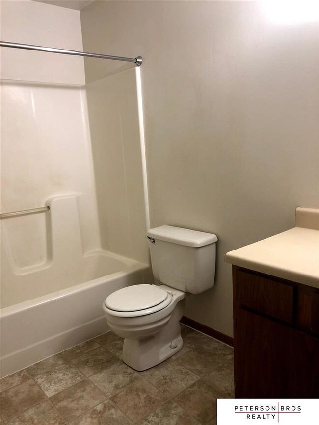 Foto del edificio - 20230 Wirt St