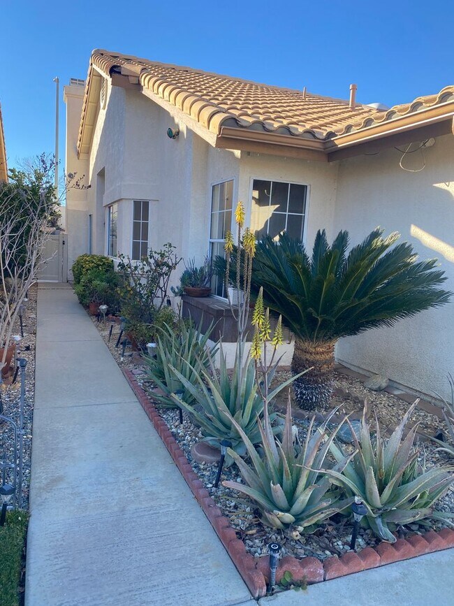 Foto del edificio - Sun Lakes Senior Stunner