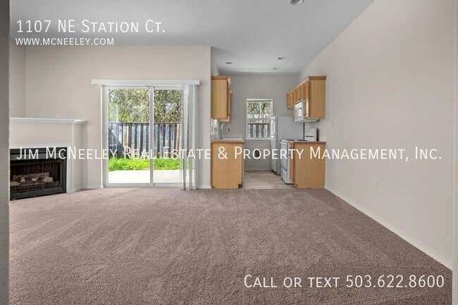 Photo - 1107 NE Station Ct House