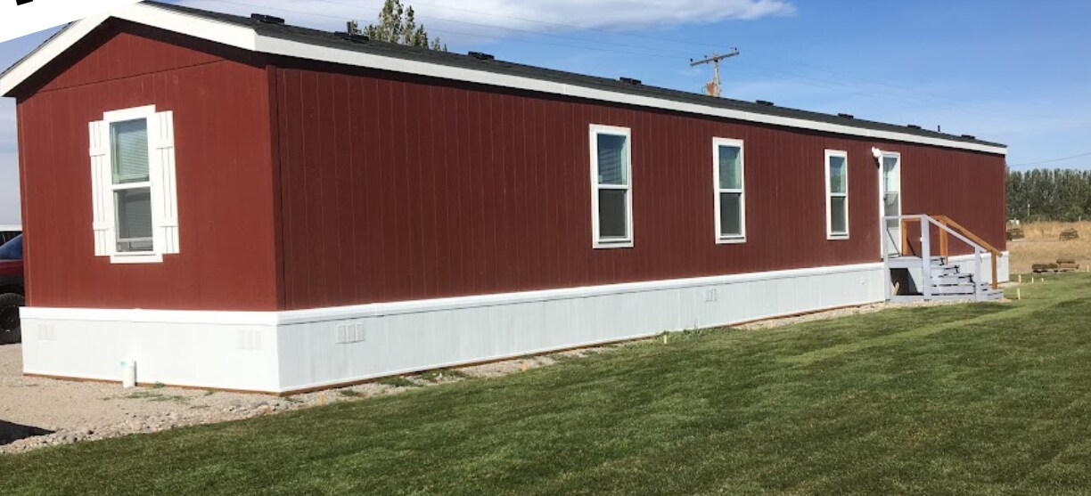 Building Photo - 497 W Riverton Rd