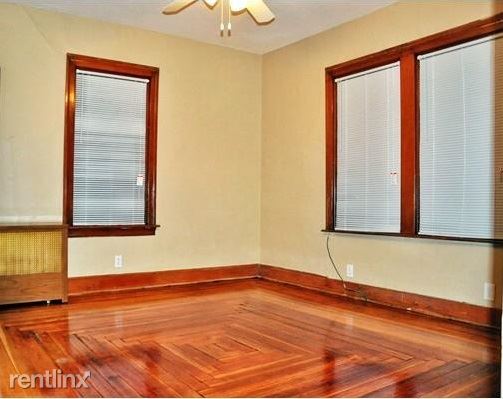 Foto del edificio - 67 Crescent Ave