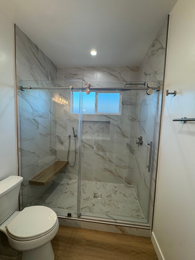 Building Photo - 15920 Eccles St