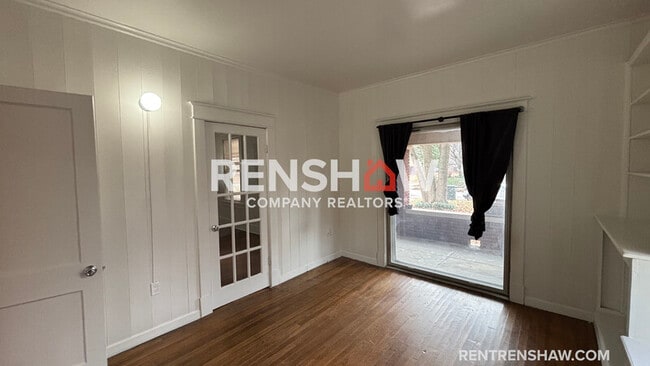 Building Photo - 1980 Snowden Ave